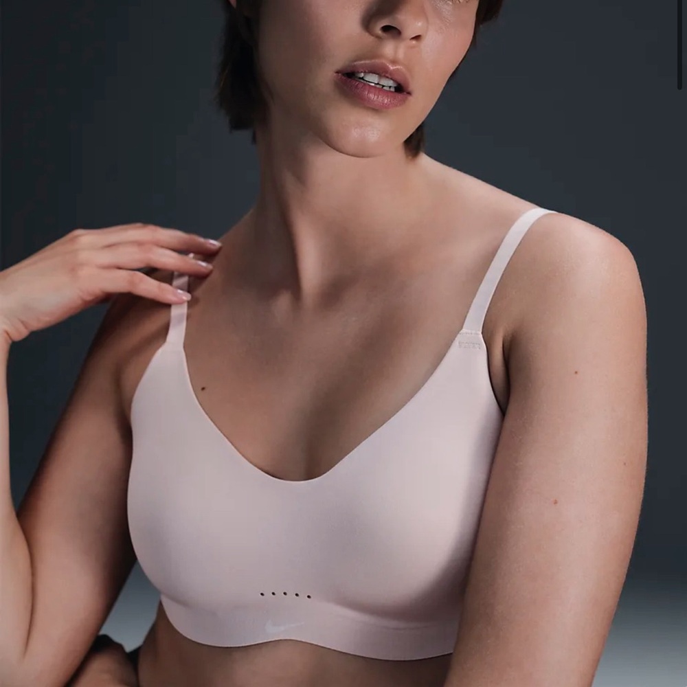 Nike Alate Sports bra